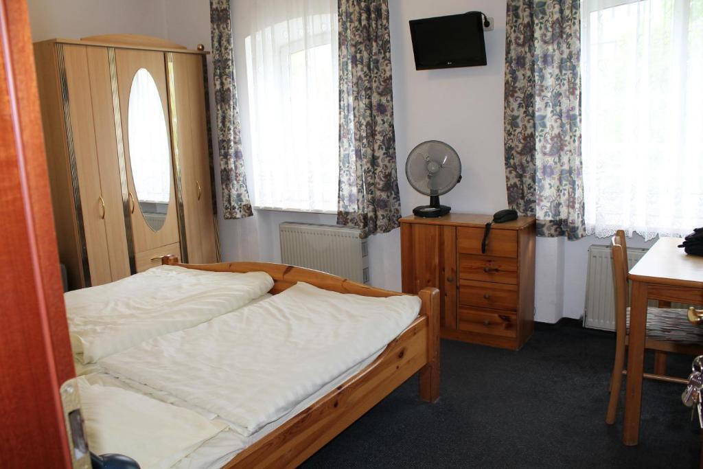 Pension Locarno Munich Extérieur photo